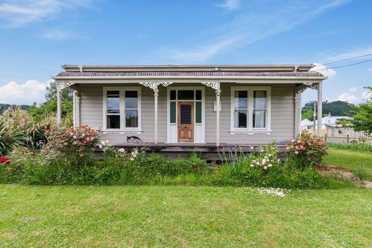 Photo of property in 302 Taupo Road, Taumarunui, 3920
