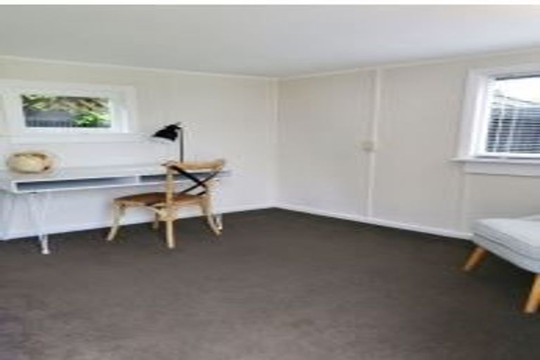 Photo of property in 129 Kerrs Road, Avonside, Christchurch, 8061