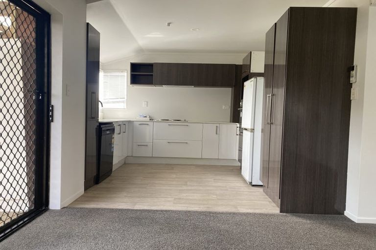 Photo of property in 64 Pomaria Road, Henderson, Auckland, 0610