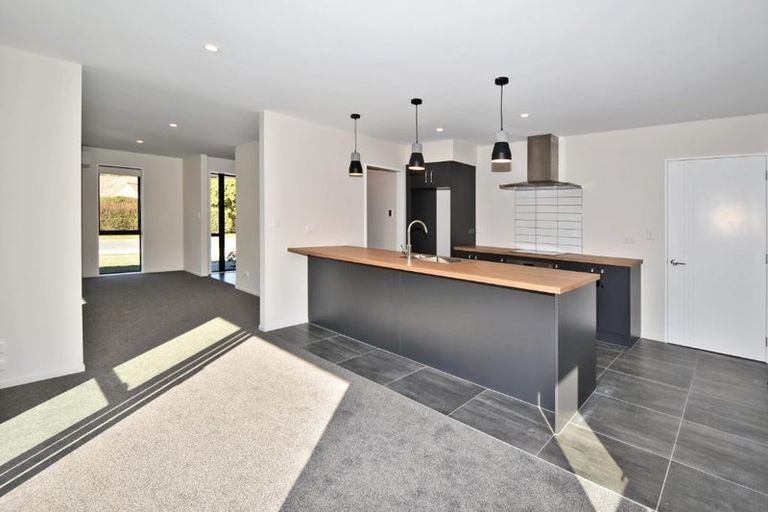 Photo of property in 100 Chinnerys Road, Woodend, 7610