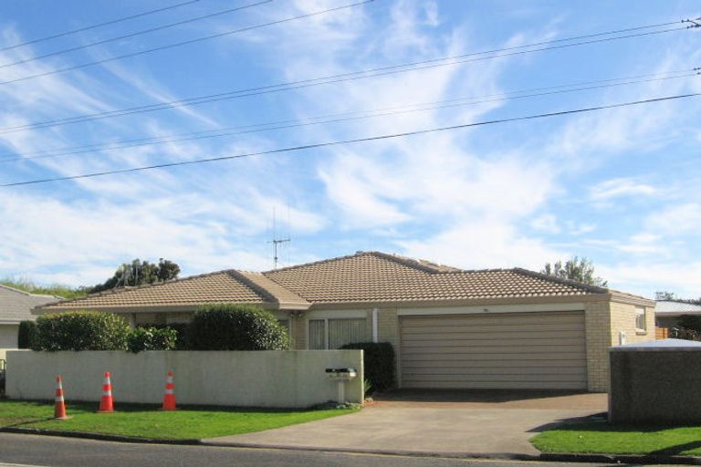 Photo of property in 59b Ngatai Road, Otumoetai, Tauranga, 3110