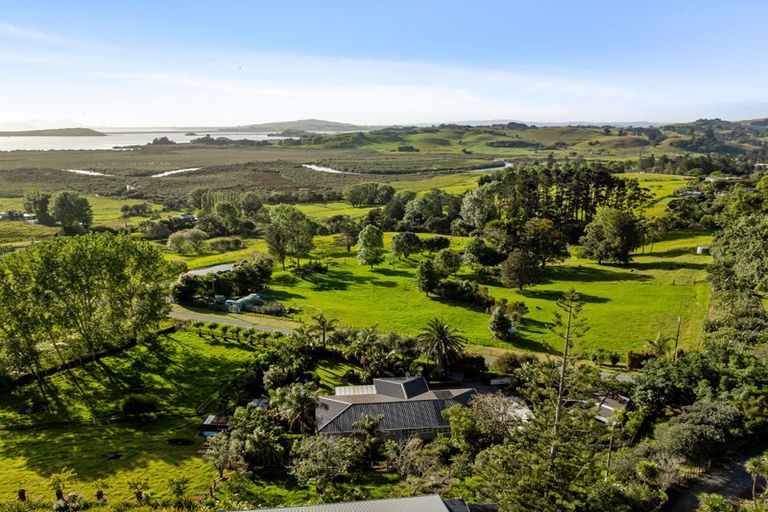 Photo of property in 429 State Highway 1, Otaika, Whangarei, 0178