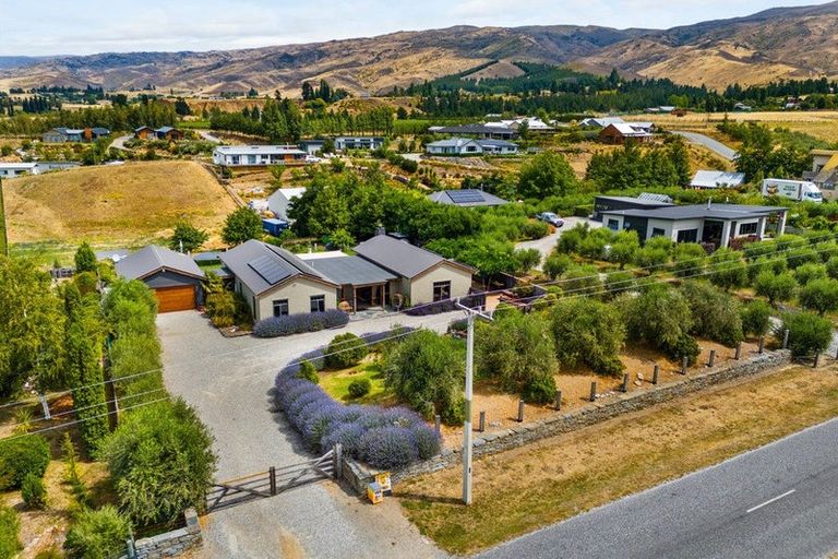 Photo of property in 57 Hall Road, Bannockburn, Cromwell, 9384