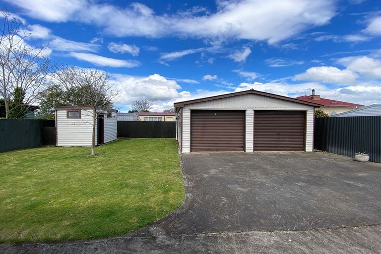 Photo of property in 34 Tennyson Street, Dannevirke, 4930
