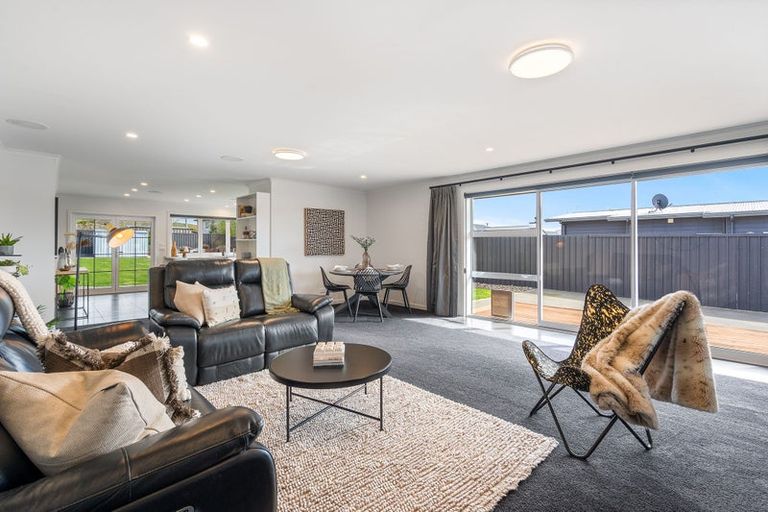 Photo of property in 8 Margate Street, Waihola, Milton, 9073