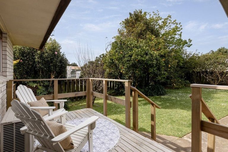 Photo of property in 142 Cambridge Road, Bethlehem, Tauranga, 3110