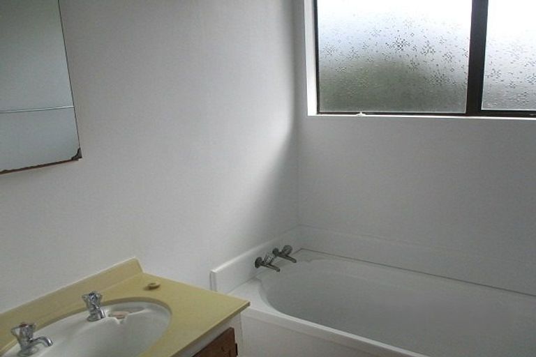 Photo of property in 77 Edmund Road, Mangakakahi, Rotorua, 3015