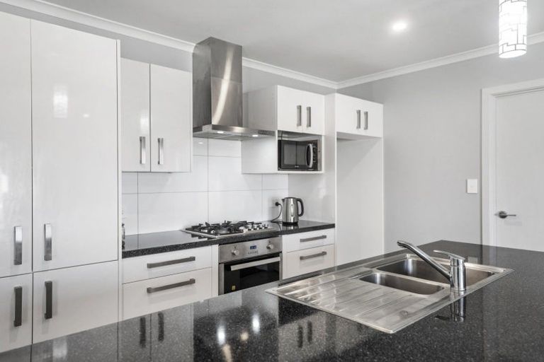 Photo of property in 163 Ballintoy Park Drive, Welcome Bay, Tauranga, 3175