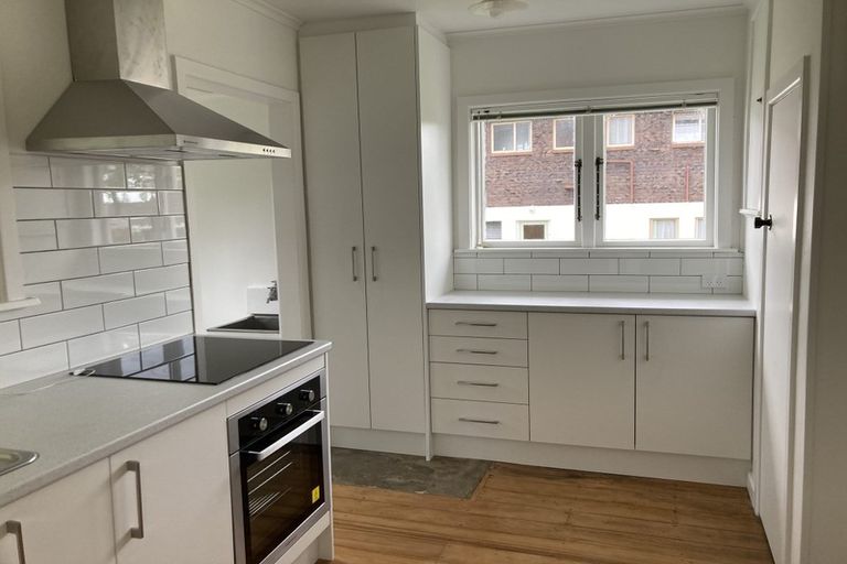 Photo of property in 6 Koromiko Street, New Lynn, Auckland, 0600