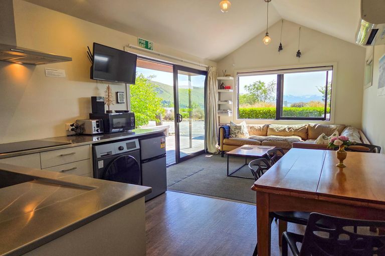 Photo of property in 17 D'archiac Drive, Lake Tekapo, 7999