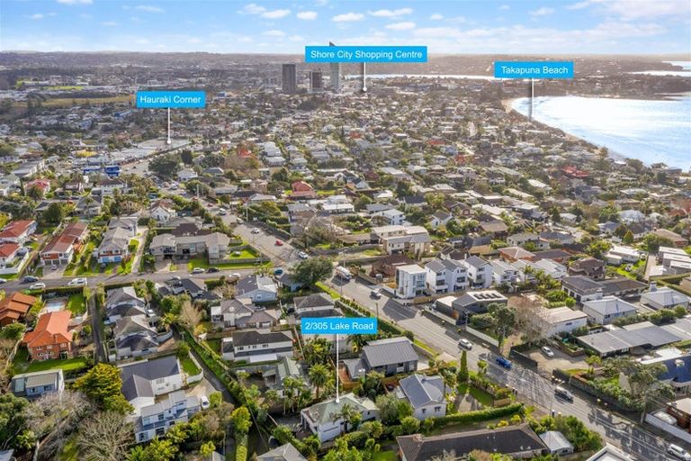 Photo of property in 2/305 Lake Road, Hauraki, Auckland, 0622