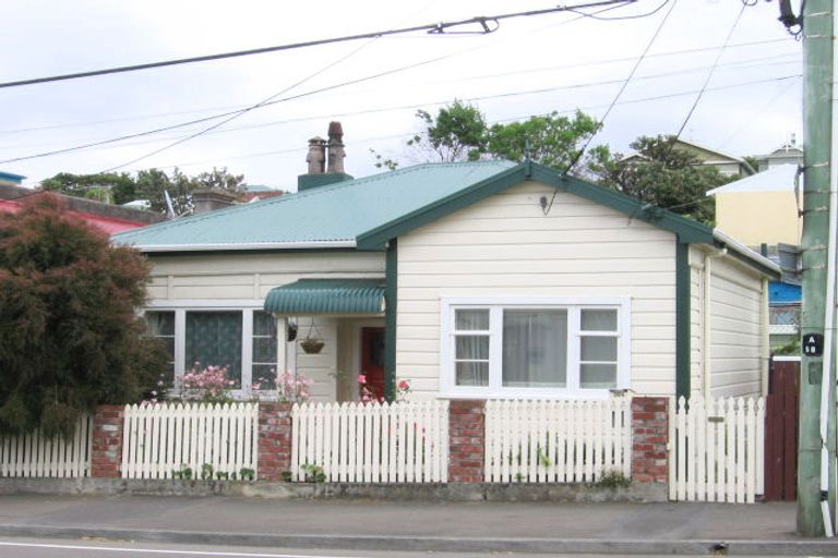 Photo of property in 504 Adelaide Road, Berhampore, Wellington, 6023