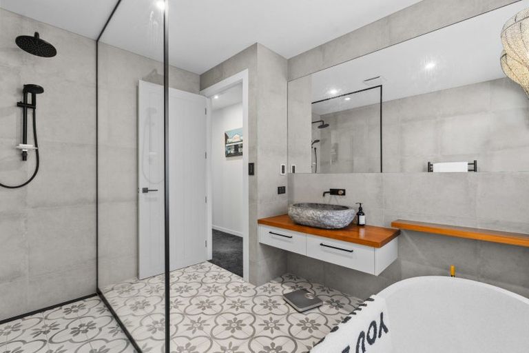 Photo of property in 20 Westwood Street, Greytown, 5712