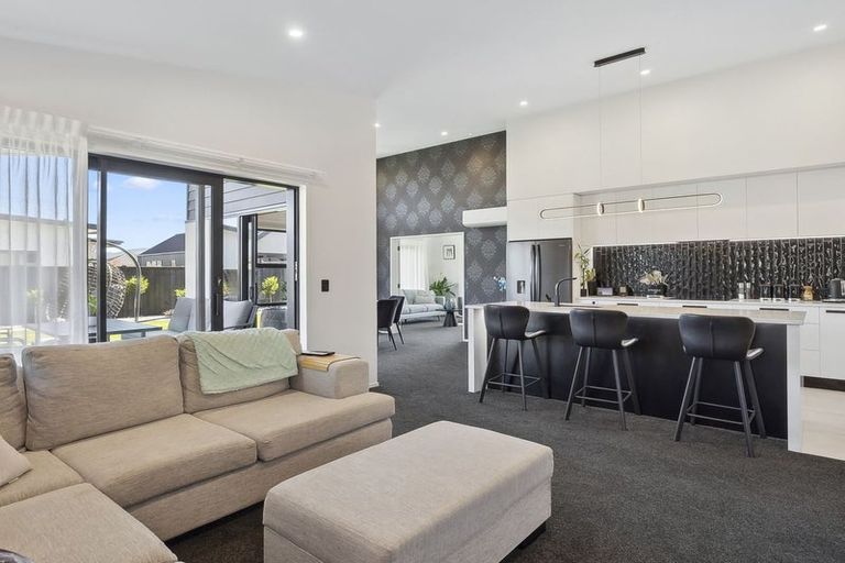 Photo of property in 13 Silverdale Place, Mosgiel, 9024