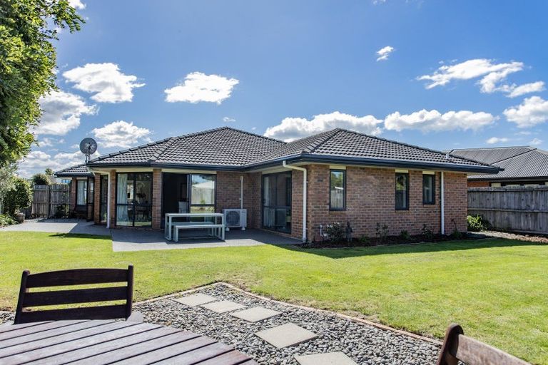 Photo of property in 9 Cayman Close, Shirley, Christchurch, 8052