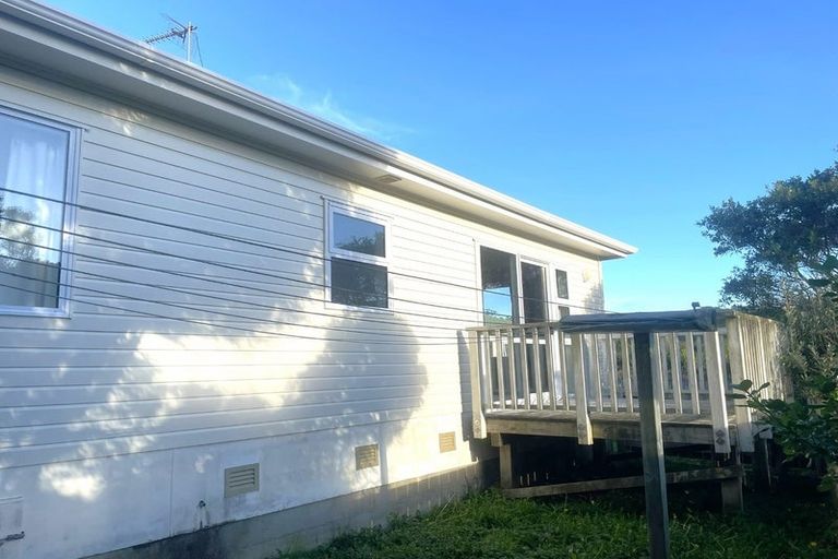 Photo of property in 10 Whenua View, Titahi Bay, Porirua, 5022