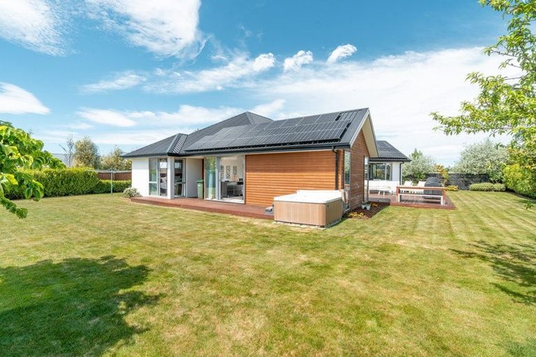 Photo of property in 62 Rossington Drive, West Melton, 7618