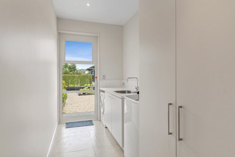 Photo of property in 98 Sutherlands Road, Halswell, Christchurch, 8025