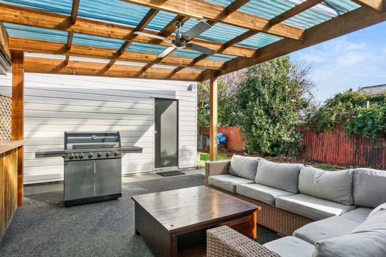 Photo of property in 2 Emily Street, Riverdale, Gisborne, 4010