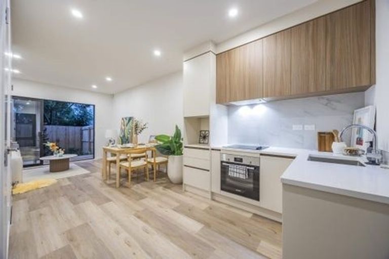 Photo of property in 6/35 Crawford Avenue, Mangere Bridge, Auckland, 2022