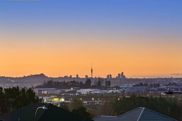 Photo of property in 35 Paripari Street, Flat Bush, Auckland, 2019