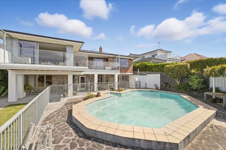 Photo of property in 13 Tirinui Crest Road, Otumoetai, Tauranga, 3110