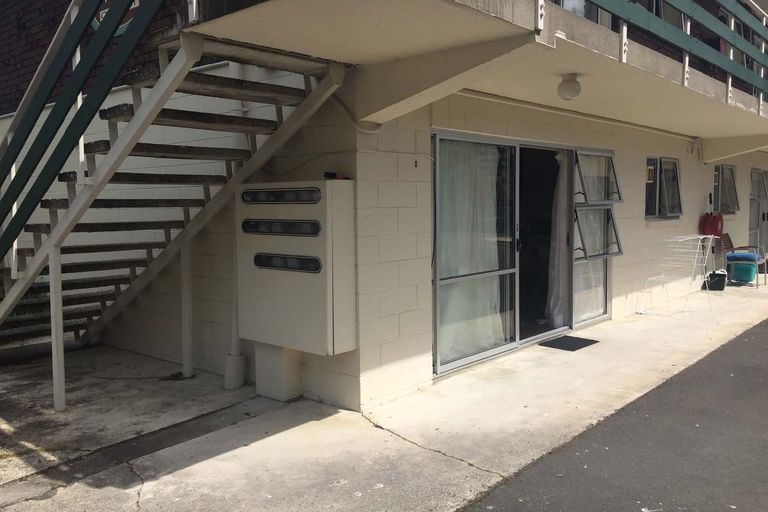 Photo of property in 1/4 May Street, Hamilton East, Hamilton, 3216