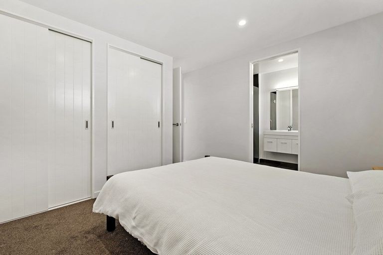 Photo of property in 26 Obelisk Street, Wanaka, 9305