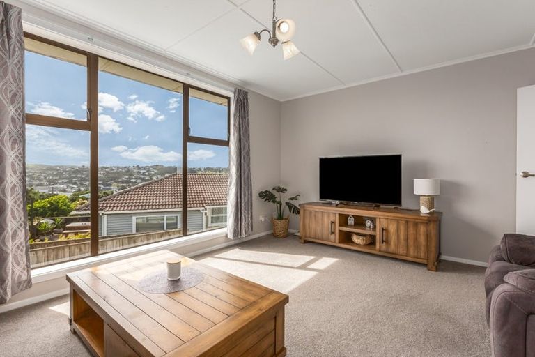 Photo of property in 95 Matatiro Street, Titahi Bay, Porirua, 5022