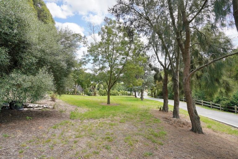 Photo of property in 11 Saddle Vale Rise, Halswell, Christchurch, 8025