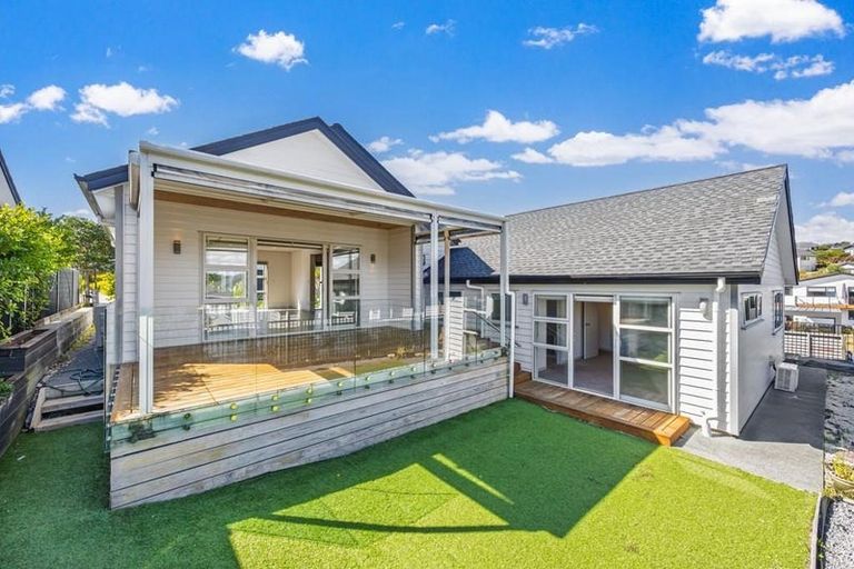 Photo of property in 3 Kaipuke Crescent, Gulf Harbour, Whangaparaoa, 0930