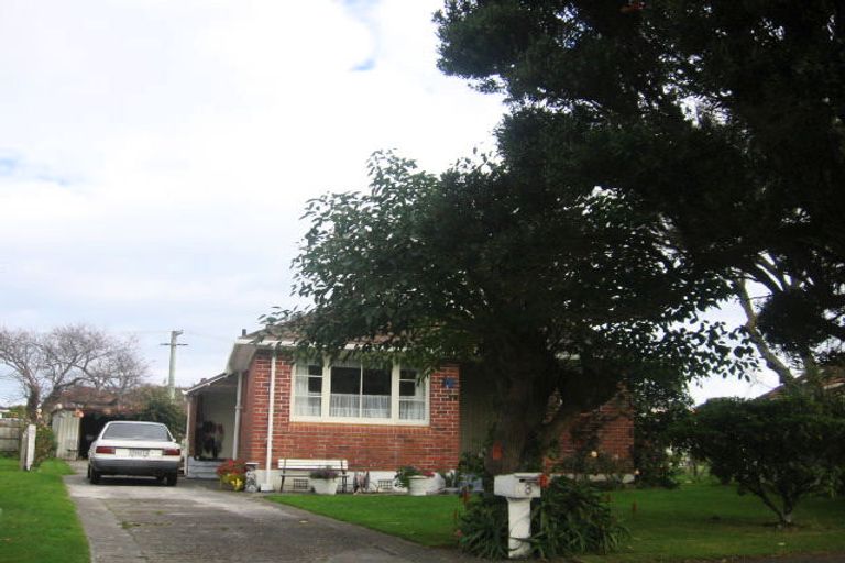 Photo of property in 3 Puketapu Grove, Waiwhetu, Lower Hutt, 5010