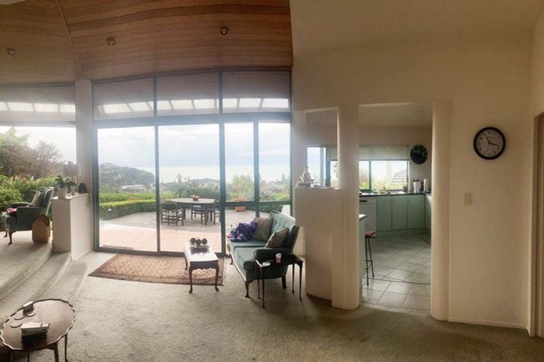 Photo of property in 4 Savoy Road, Orewa, 0931