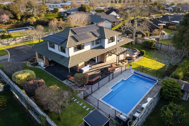 Photo of property in 51 Swayne Road, Cambridge, 3434