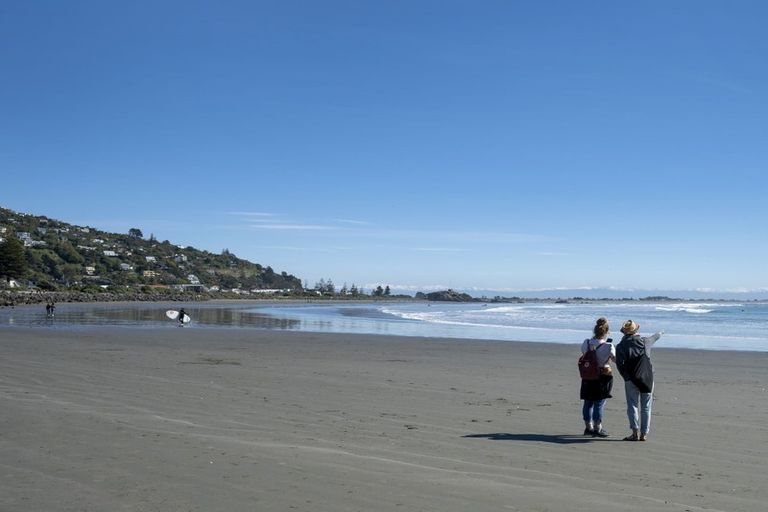 Photo of property in 14 Highview Lane, Scarborough, Christchurch, 8081