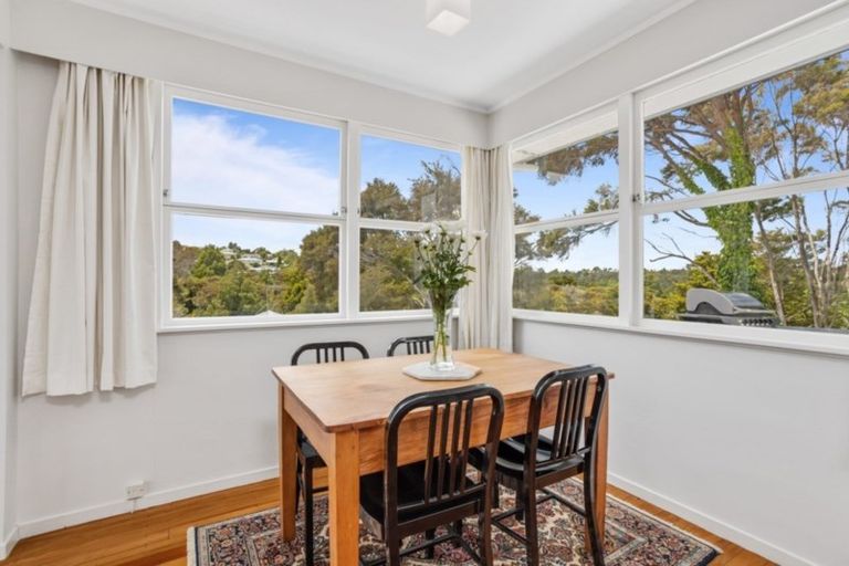 Photo of property in 1/14 Windy Ridge Road, Glenfield, Auckland, 0629