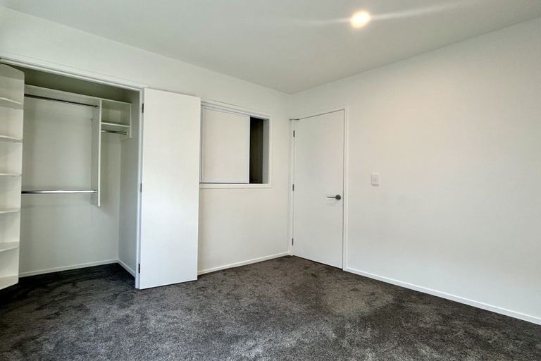 Photo of property in 2/100 Office Road, Merivale, Christchurch, 8014