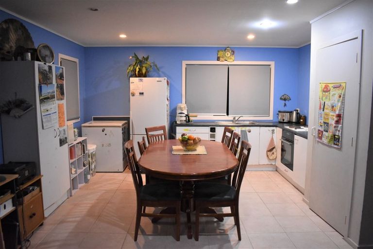 Photo of property in 2/33 Egremont Street, Belmont, Auckland, 0622