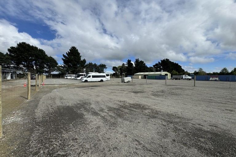 Photo of property in 558 Pound Road, Yaldhurst, Christchurch, 7676