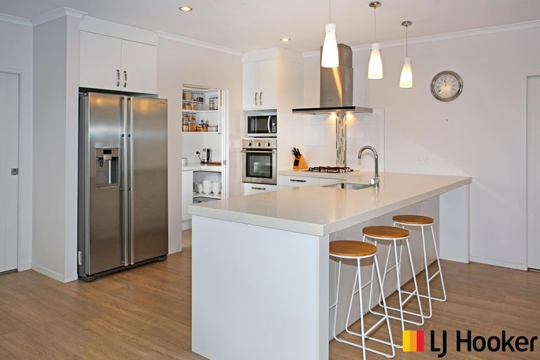 Photo of property in 26 Helenslee Road, Pokeno, 2402