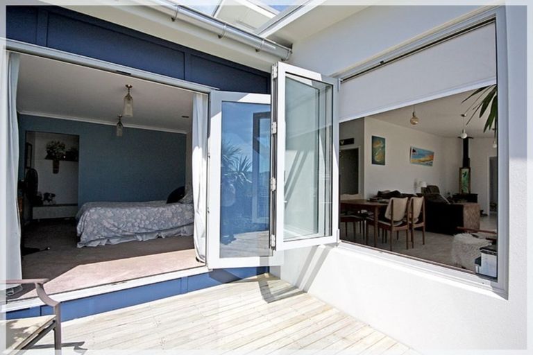 Photo of property in 47a Nash Parade, Foxton Beach, Foxton, 4815