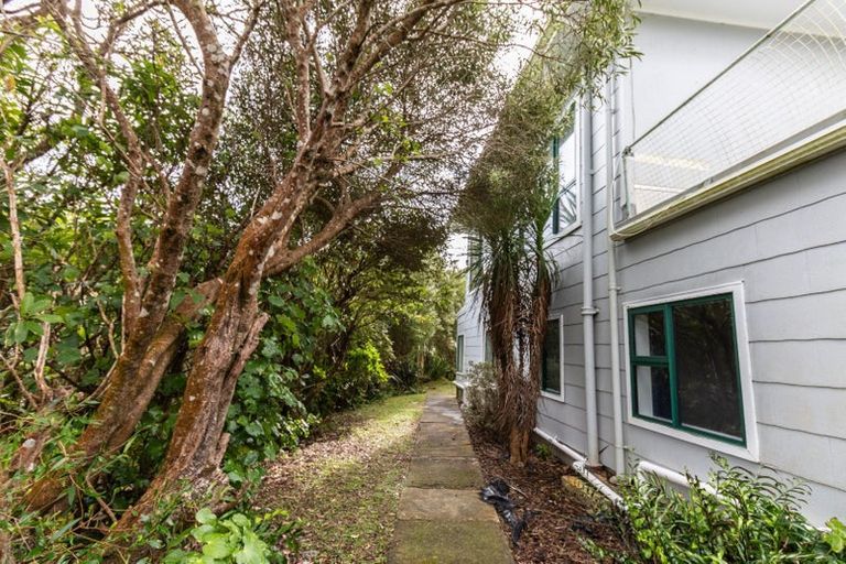 Photo of property in 82 Pembroke Road, Northland, Wellington, 6012