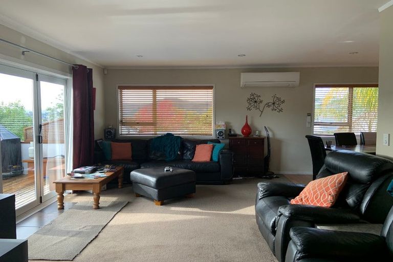 Photo of property in 8a Mountain Road, Morningside, Whangarei, 0110