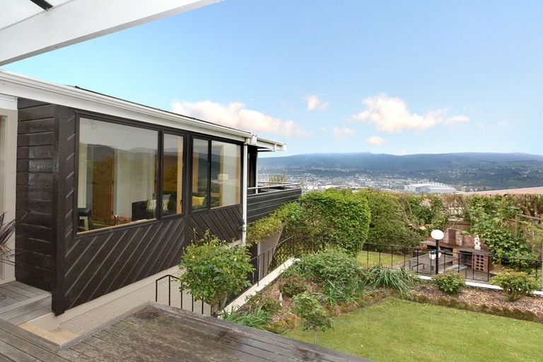 Photo of property in 195 Larnach Road, Waverley, Dunedin, 9013