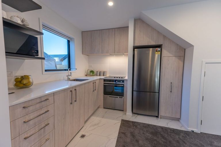 Photo of property in 1/8a Taramea Place, Addington, Christchurch, 8024