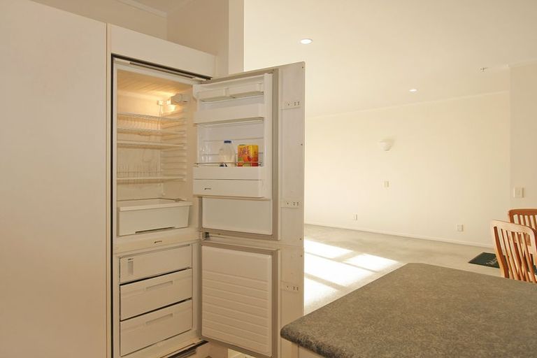 Photo of property in 62 Kereru Drive, Turitea, Palmerston North, 4472