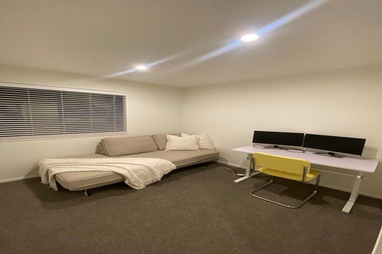 Photo of property in 22 Jabuka Street, Glen Eden, Auckland, 0602