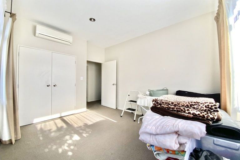 Photo of property in 4 Luna Place, Henderson, Auckland, 0612