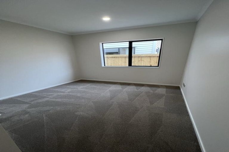 Photo of property in 9 Clonmany Road, Flat Bush, Auckland, 2019