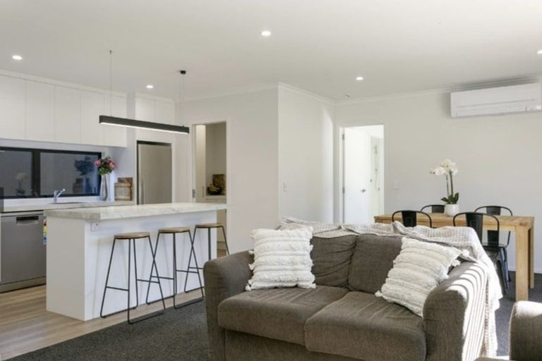 Photo of property in 2/151 Tauhara Road, Tauhara, Taupo, 3330